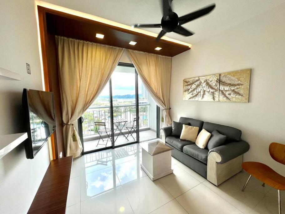 Teega Suites Puteri Harbour Iskandar Puteri #Poolview Seaview Nusajaya  Exterior photo